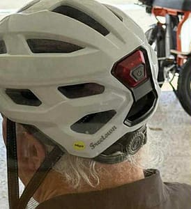 Helmet with Mips yellow dot 